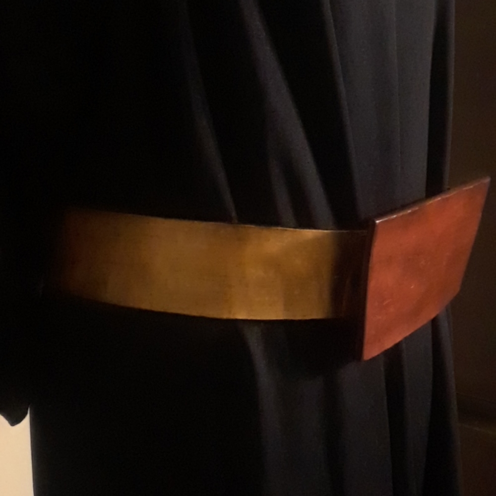Designer Leather Belt - Picture 2 of 4